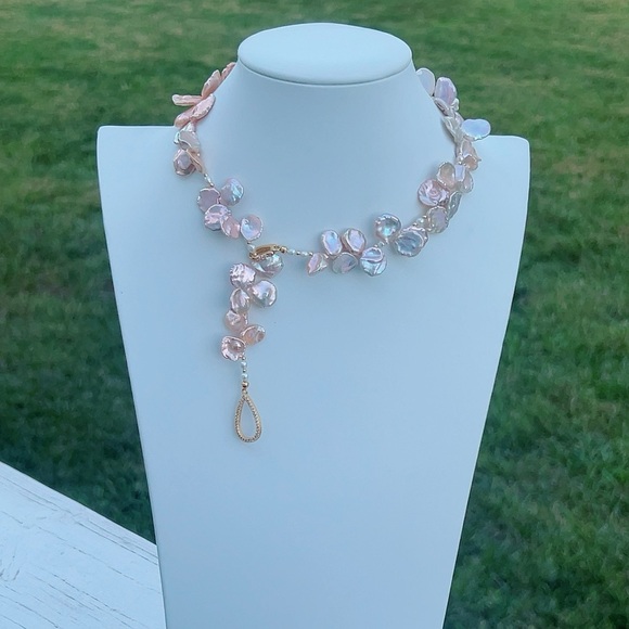 RL006 Handmade Freshwater Flower Petal Baroque Pearl Necklace - Picture 9 of 9